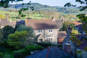 Nunswell_Front Aspect- click for photo gallery